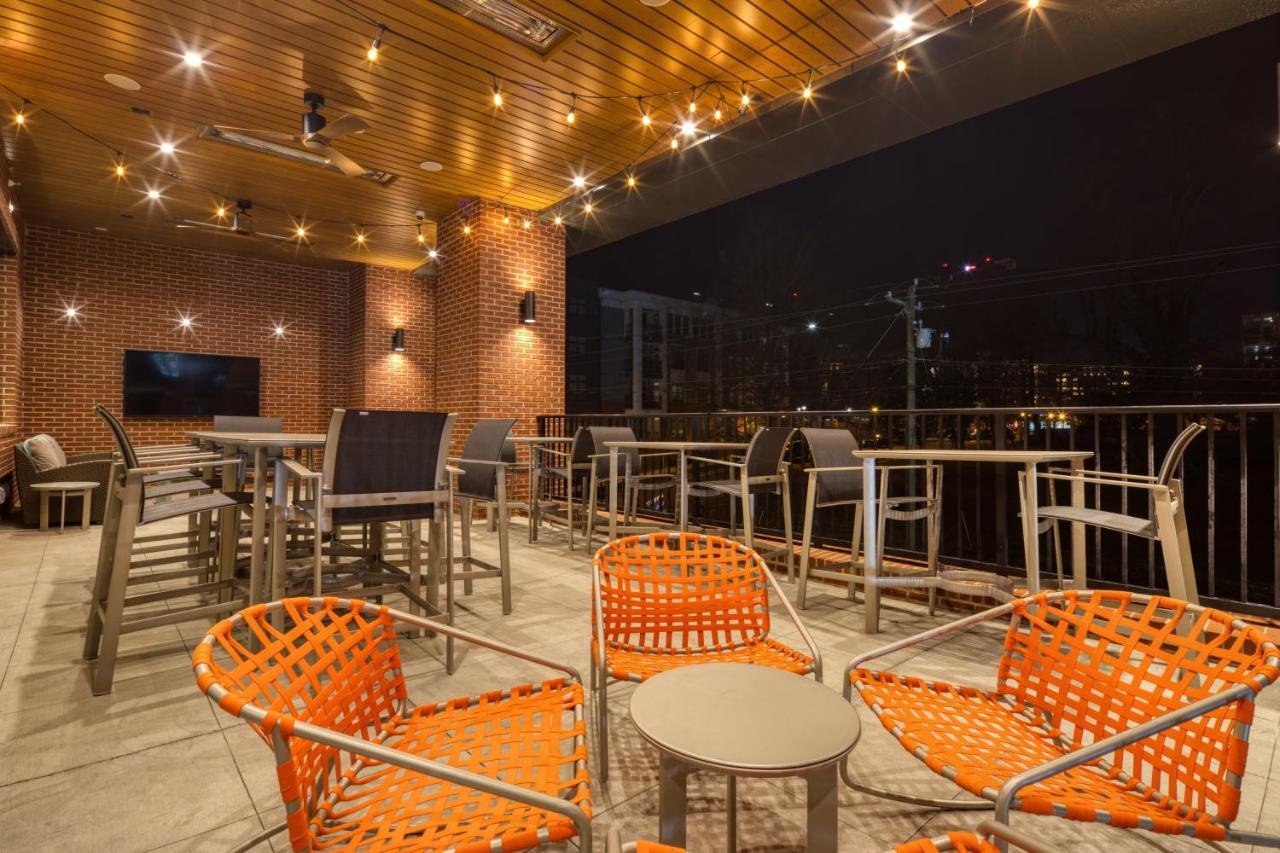 Holiday Inn Express & Suites - Charlotte - South End By Ihg Exterior photo